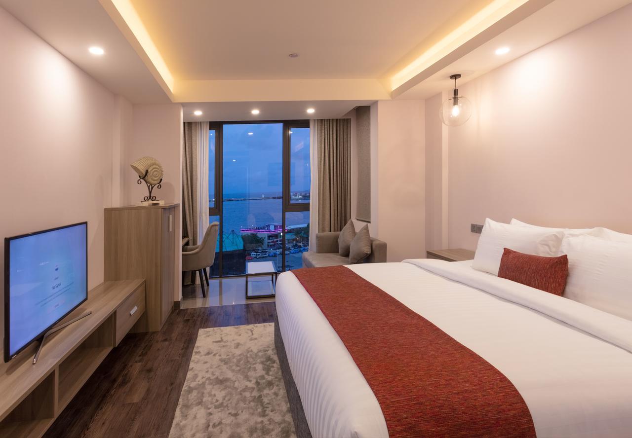 Hotel Maagiri Malé